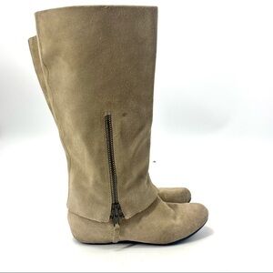Steve Madden Criskros suede zip up gold over boots 6.5